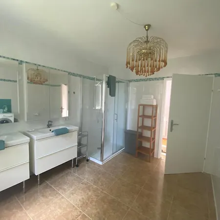 Apartment Little Paradise In The Center Of Near Vienna *